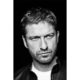 Uomo-U-Power-sara-Gerard-Butler-il-nuovo-testimonial-del-famoso-Brand